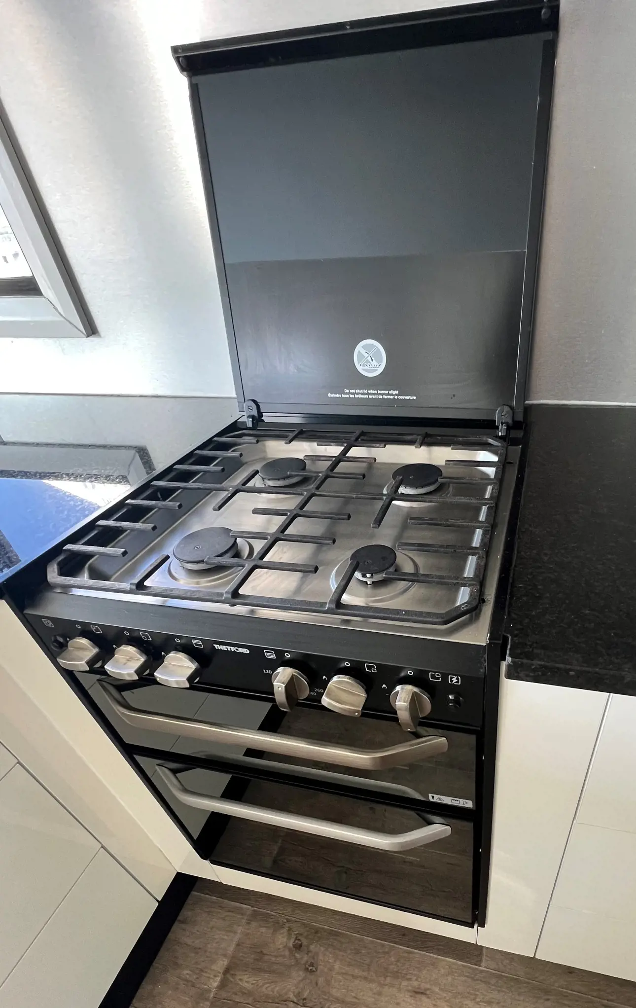 gas oven with 4 burner cooktop